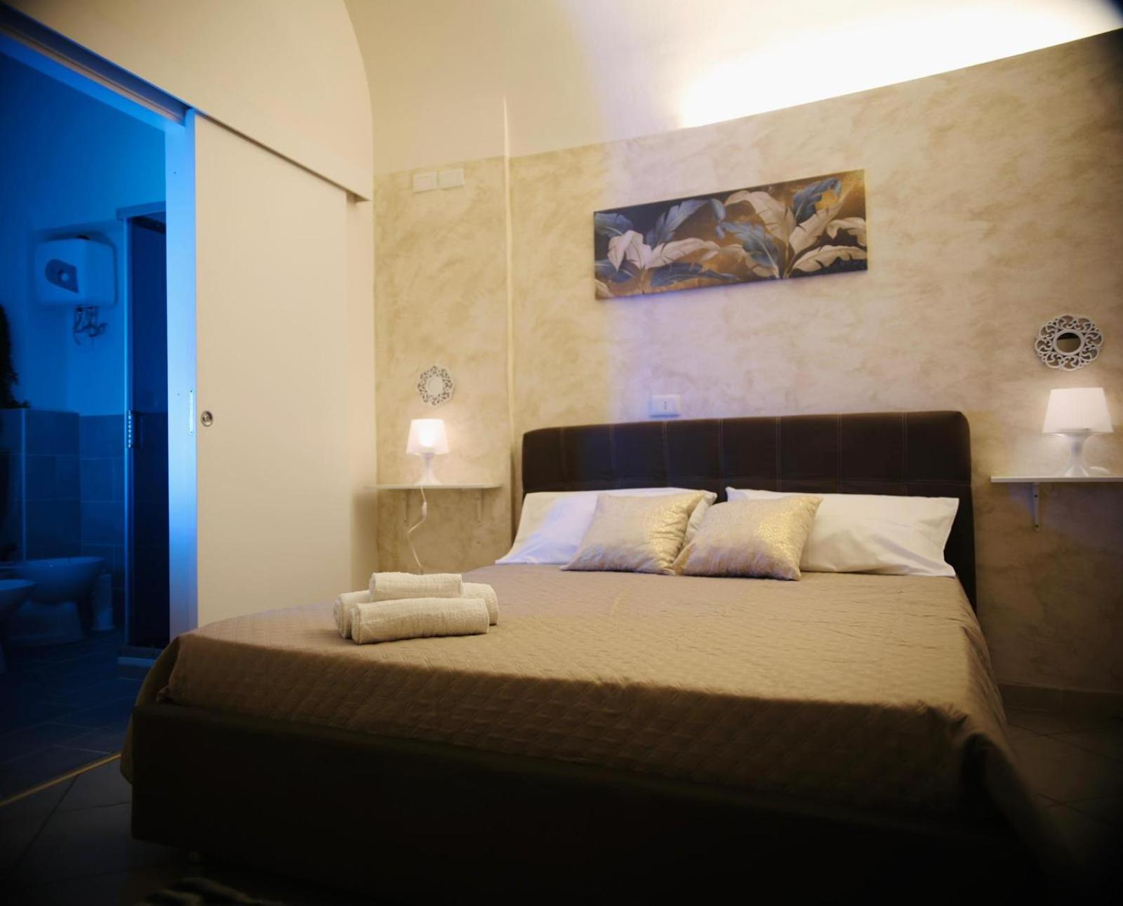 Holiday House Plebiscito คาตาเนีย ภายนอก รูปภาพ
